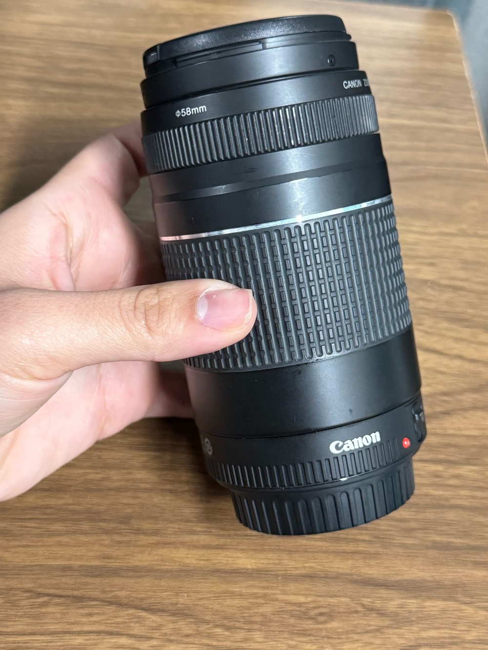 Canon EF 75-300mm f/4-5.6 III Telephoto Zoom Lens - Great Condition! - Picture 3 of 7